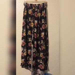 Floral side slit maxi skirt
